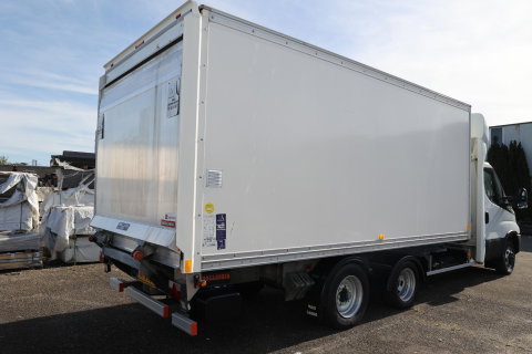 Iveco Daily 35C14N 3.0 AUTOMAAT BE COMBINATIE