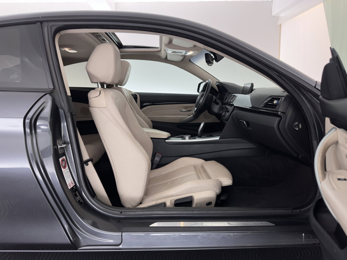 BMW 4 Serie Coupé 420d High Executive Sportline Aut. *PANO | LEATHER | XENON | HEATED-SPORTSEATS | NAVI-FULLMAP | PRIVACY-GLASS | ECC | PDC | CRUISE | 18''ALU*