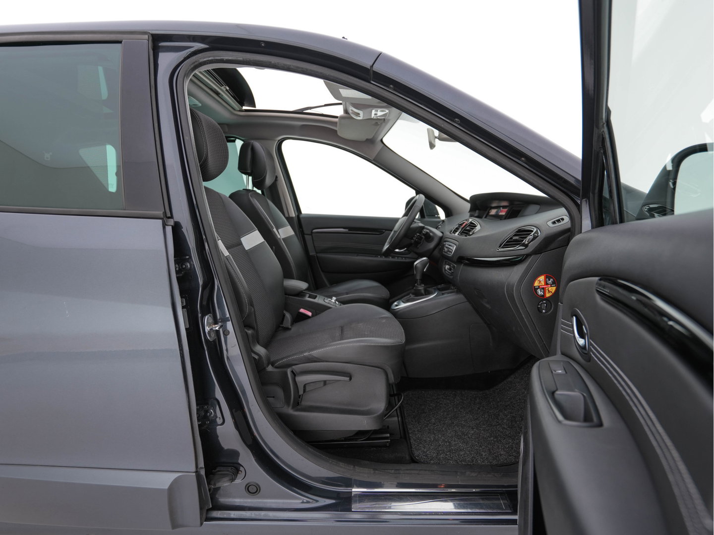Renault Scénic 2.0 Aut. *PANO | LEATHER-FABRIC | NAVI-FULLMAP | KEYLESS | ECC | DIGIT-COCKPIT | PDC | CRUISE | TOWBAR |  17''ALU*