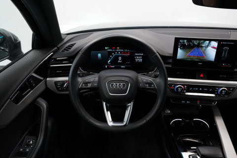 Audi A4 Avant 35 TFSI S edition S-line Leder Full-led Adaptive-Cruise 24 Maanden garantie* (Vraag naar de voorwaarden)