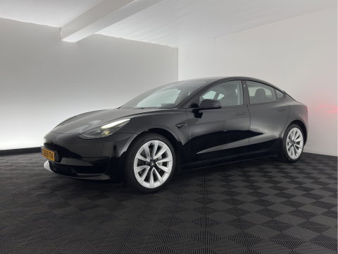 Tesla Model 3 Standard RWD Plus 60 kWh [3-Fase-11kW] {SoH-90%} (INCL-BTW) Aut. *PANO | AUTOPILOT | LEATHER | KEYLESS | FULL-LED | MEMORY-PACK | TOPVIEW | DAB | CARPLAY | DIGI-COCKPIT | LANE-ASSIST | HEATED- COMFORTSEATS | 19"ALU*