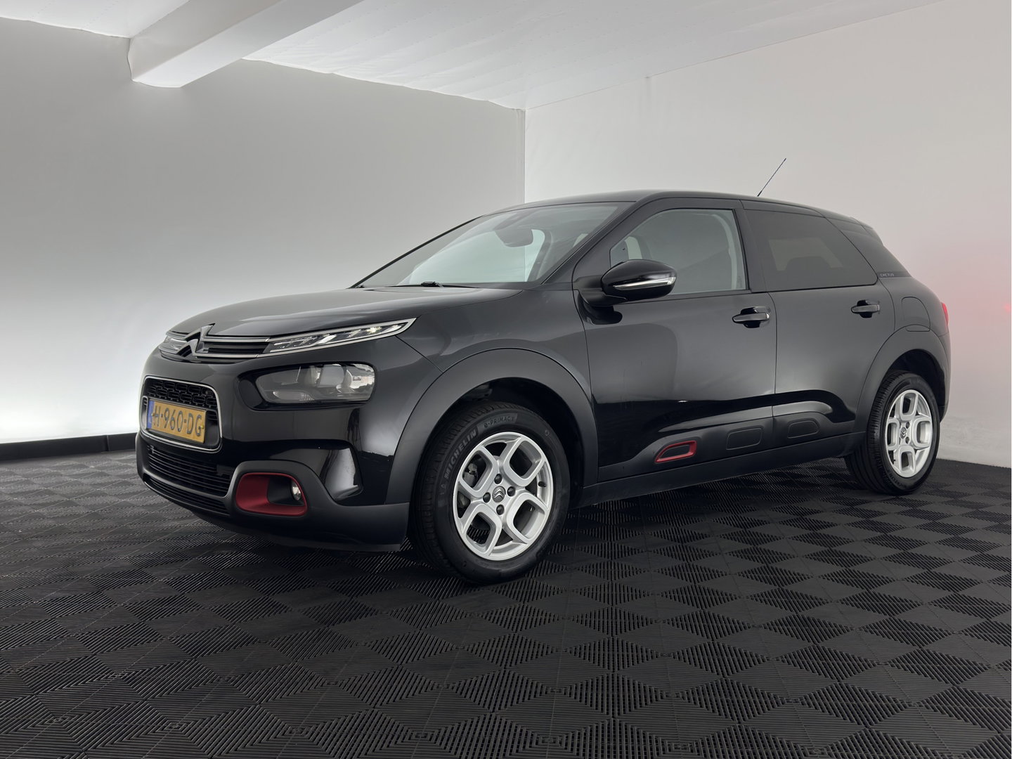 Citroën C4 Cactus 1.5 BlueHDi Business (INCL.BTW) *NAVI-FULLMAP | COMFORT-SEATS | PRIVACY-GLASS | DAB+ | ECC | PDC | CRUISE | 16''ALU*