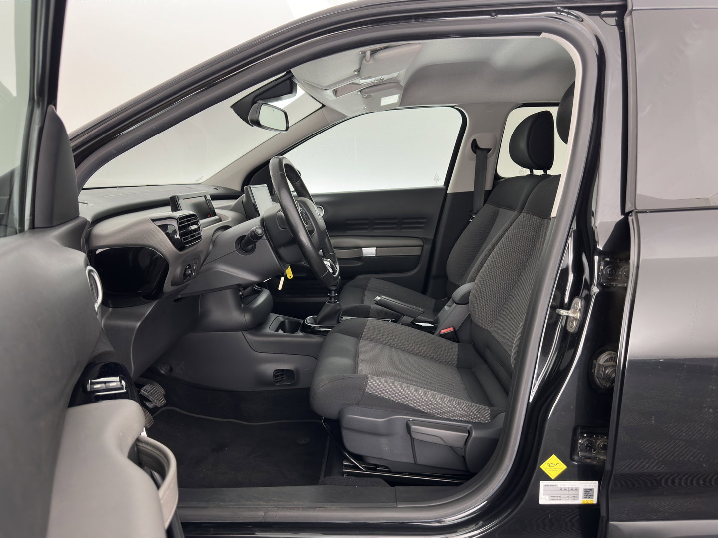 Citroën C4 Cactus 1.5 BlueHDi Business (INCL.BTW) *NAVI-FULLMAP | COMFORT-SEATS | PRIVACY-GLASS | DAB+ | ECC | PDC | CRUISE | 16''ALU*
