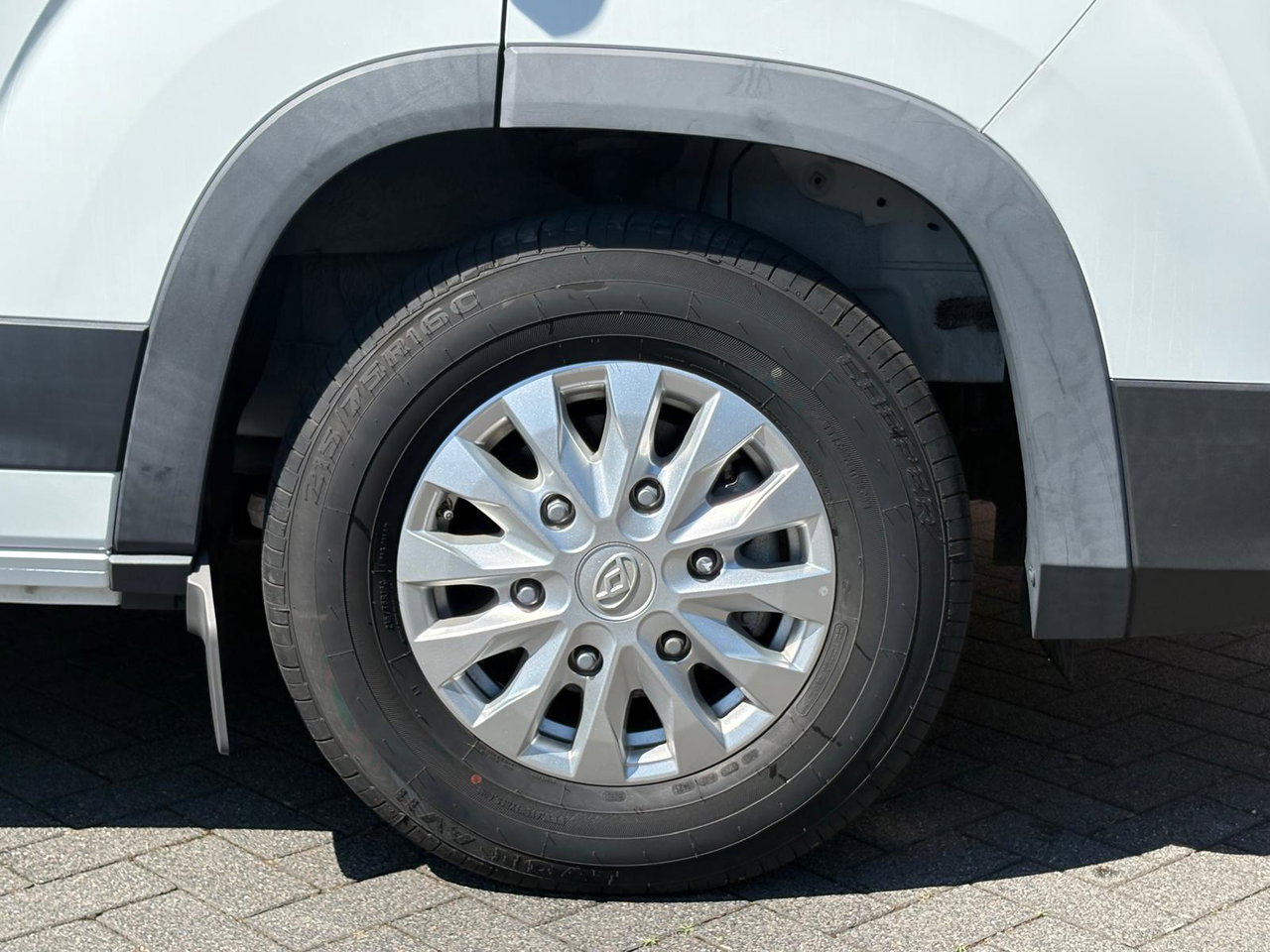 Maxus eDeliver9