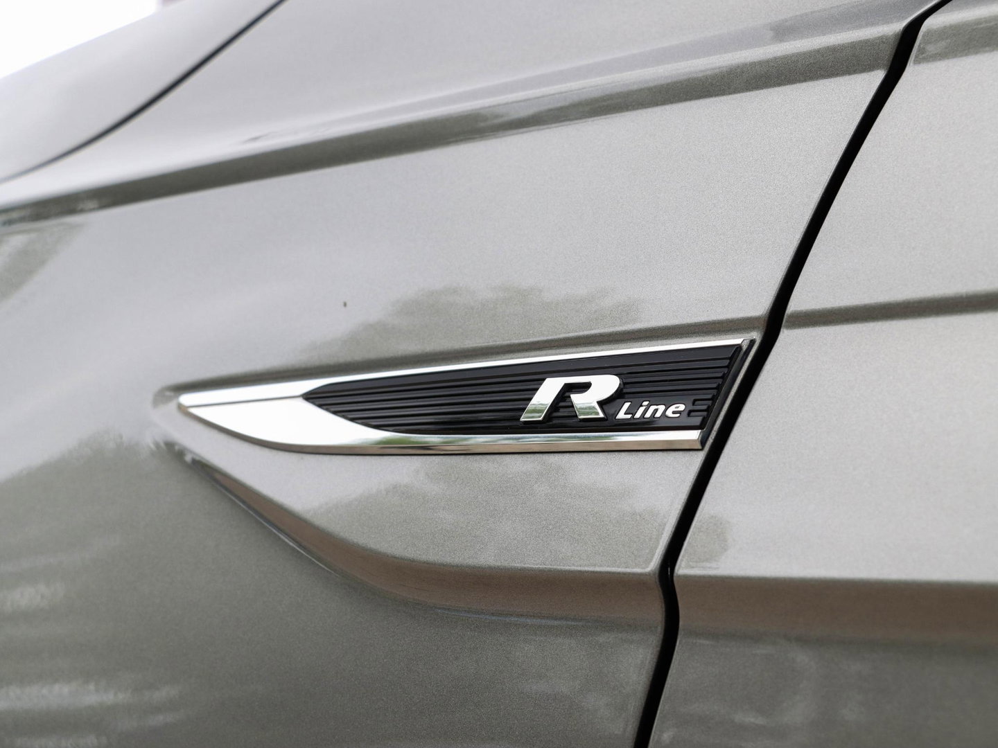 Volkswagen Polo 1.0 TSI Highline 3x R Line Panodak Virtual Clima 1e eigenaar!