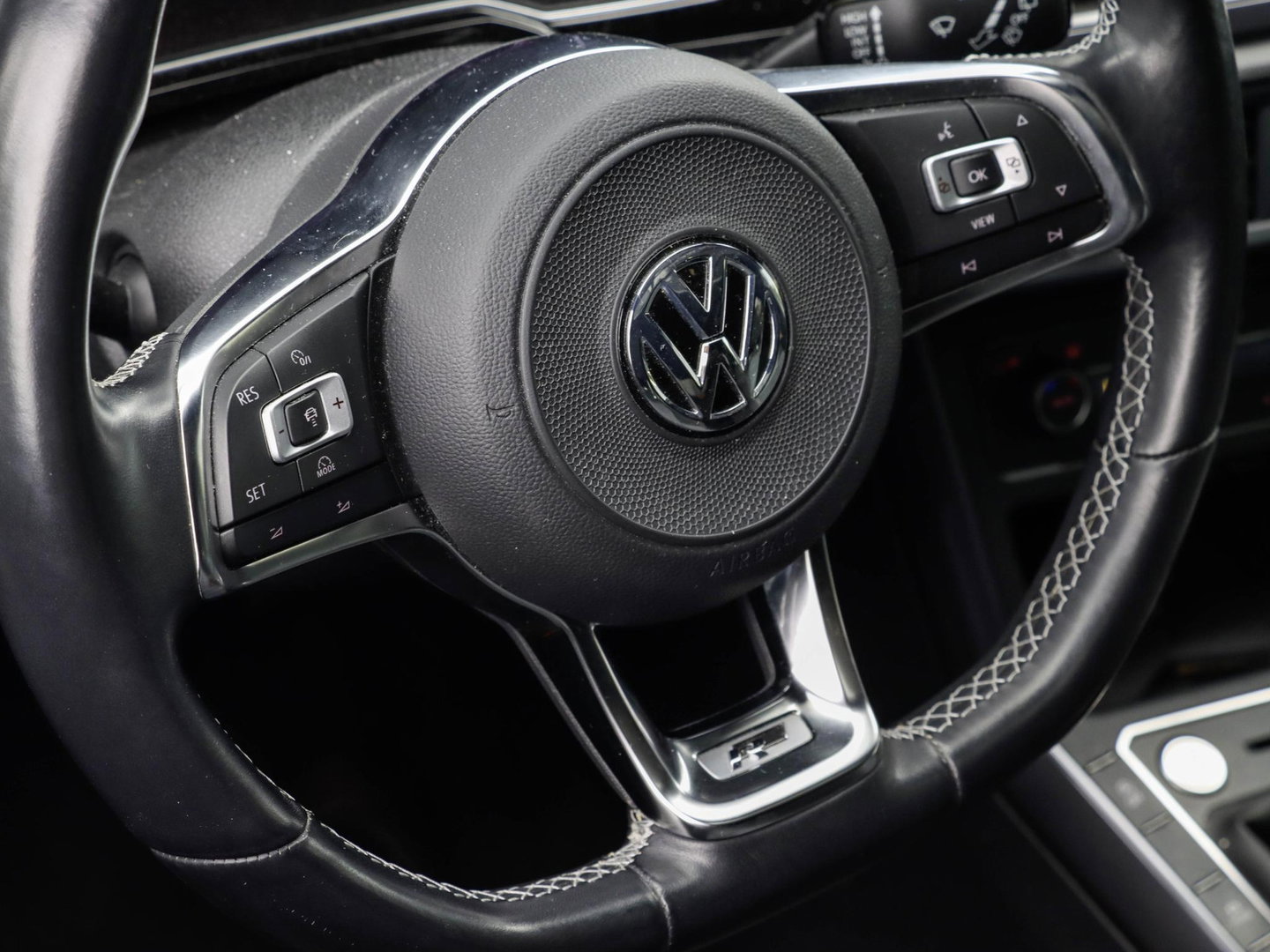 Volkswagen Polo 1.0 TSI Highline 3x R Line Panodak Virtual Clima 1e eigenaar!