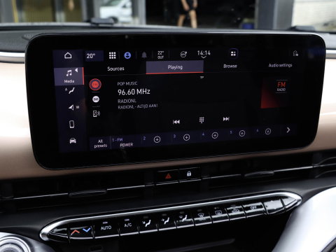 Fiat 500C Icon 42 kWh Cabrio | Rose Gold | Camera | CarPlay | 320KM rijbereik (WLTP)