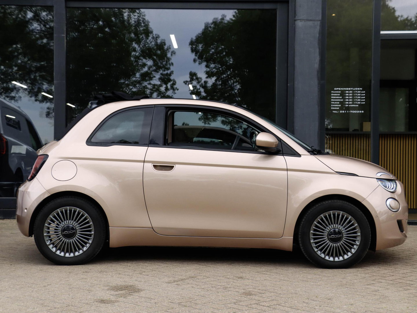 Fiat 500C Icon 42 kWh Cabrio | Rose Gold | Camera | CarPlay | 320KM rijbereik (WLTP)