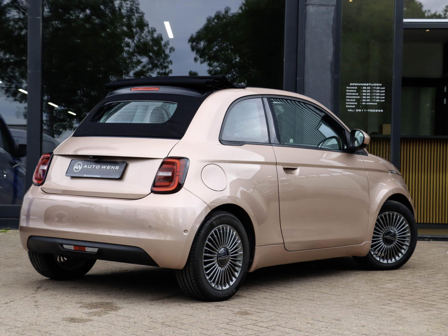 Fiat 500 Icon 42 kWh Cabrio | Rose Gold | 320KM rijbereik (WLTP)