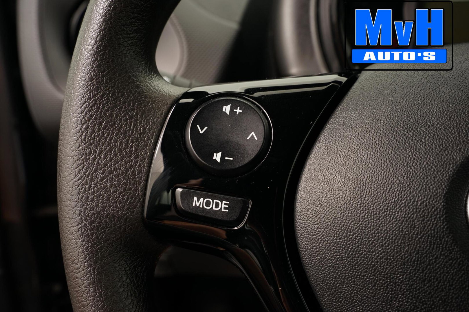 Toyota Aygo 1.0 VVT-i x-fun|AIRCO|BLUETOOTH|ORG.NL|LED|DAB