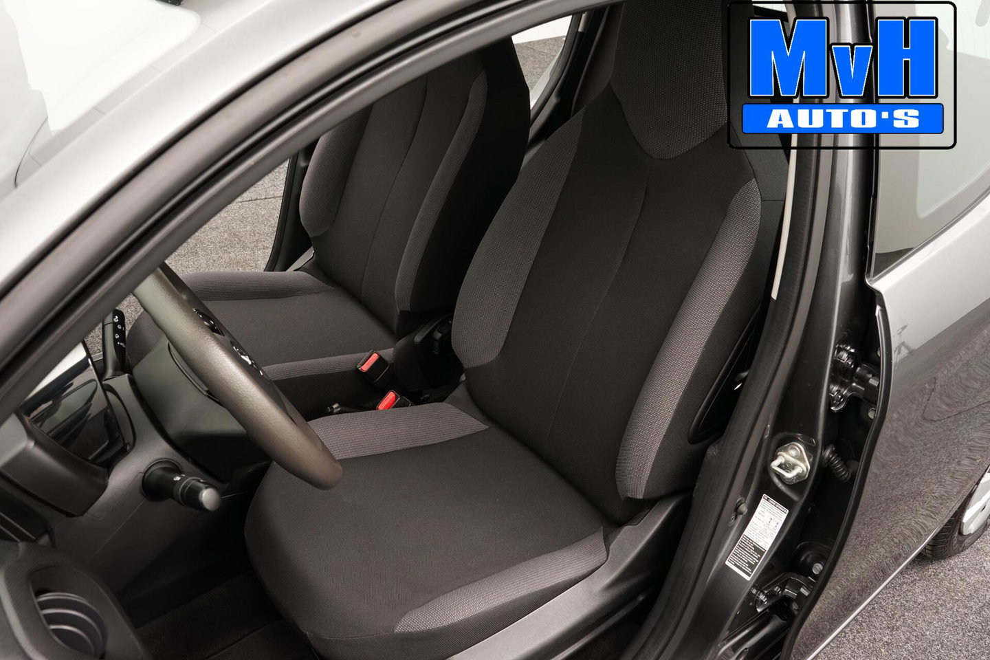 Toyota Aygo 1.0 VVT-i x-fun|AIRCO|BLUETOOTH|ORG.NL|LED|DAB