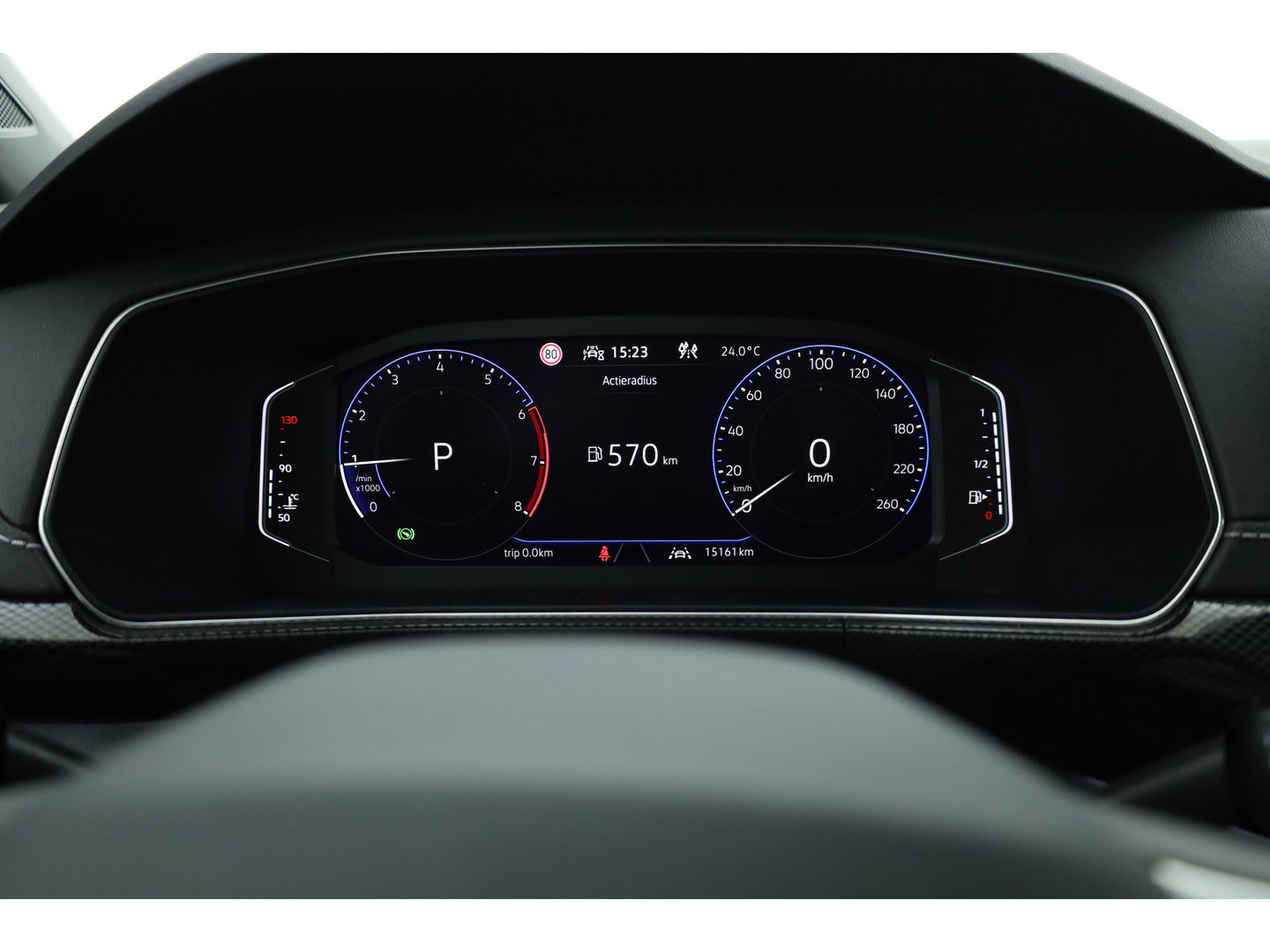 Volkswagen T-Cross 1.0 TSI R-Line DSG | IQ. Light | Apple CarPlay | Camera + PDC | Adapt. Cruise | 18'' | Digi. Cockpit |