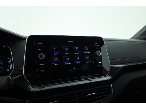 Volkswagen T-Cross 1.0 TSI R-Line DSG | IQ. Light | Apple CarPlay | Camera + PDC | Adapt. Cruise | 18'' | Digi. Cockpit |