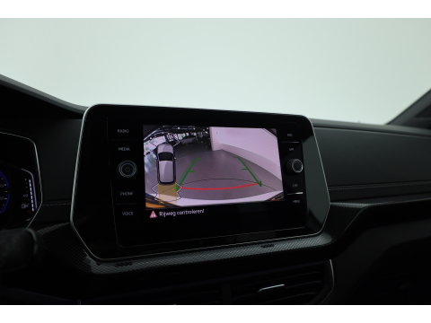 Volkswagen T-Cross 1.0 TSI R-Line DSG | IQ. Light | Apple CarPlay | Camera + PDC | Adapt. Cruise | 18'' | Digi. Cockpit |