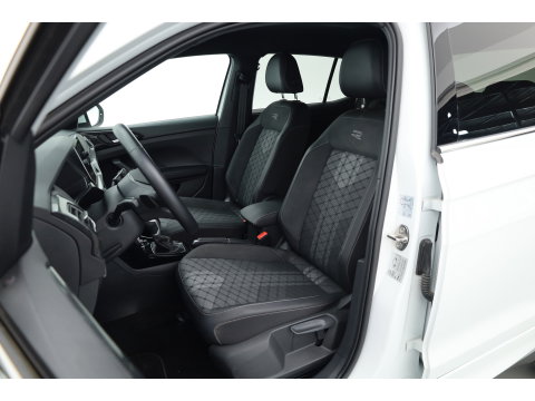 Volkswagen T-Cross 1.0 TSI R-Line DSG | IQ. Light | Apple CarPlay | Camera + PDC | Adapt. Cruise | 18'' | Digi. Cockpit |