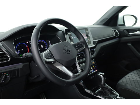 Volkswagen T-Cross 1.0 TSI R-Line DSG | IQ. Light | Apple CarPlay | Camera + PDC | Adapt. Cruise | 18'' | Digi. Cockpit |