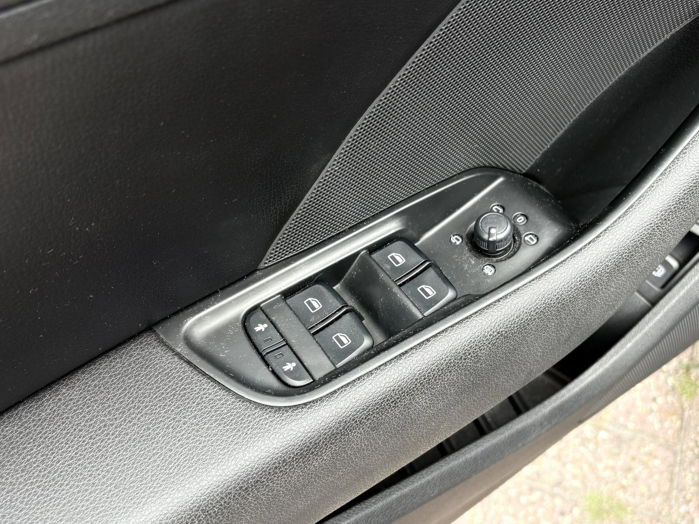 Audi A3 Sportback 1.4 e-tron PHEV Attraction Pro Line plus | CHAMELEON FOLIE | SPOILERS |  SOUNDBOX | PANO | SOH 81%