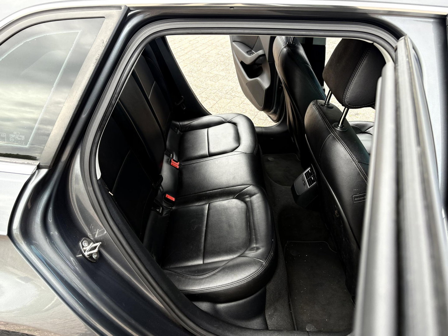 Audi A3 Sportback 1.4 e-tron PHEV Attraction Pro Line plus | CHAMELEON FOLIE | SPOILERS |  SOUNDBOX | PANO | SOH 81%