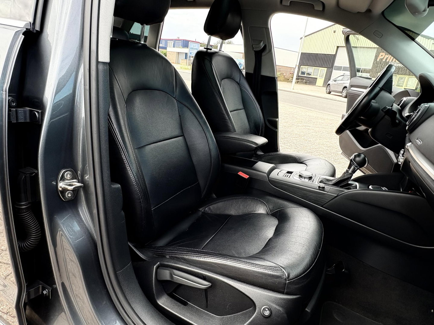 Audi A3 Sportback 1.4 e-tron PHEV Attraction Pro Line plus | CHAMELEON FOLIE | SPOILERS |  SOUNDBOX | PANO | SOH 81%