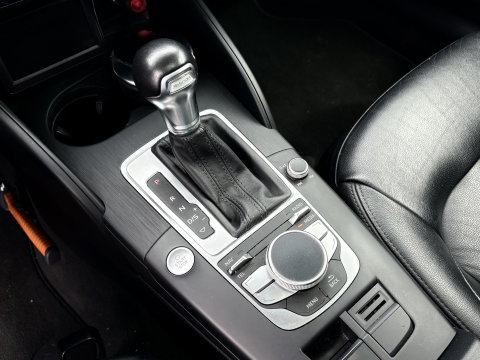 Audi A3 Sportback 1.4 e-tron PHEV Attraction Pro Line plus | CHAMELEON FOLIE | SPOILERS |  SOUNDBOX | PANO | SOH 81%