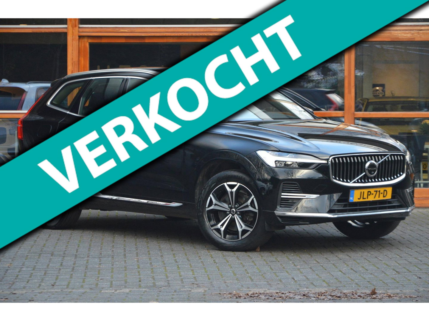 Volvo XC60 T6 hybride AWD Long Range | Panoramadak | 360 Camera | Trekhaak | Stoel + Stuur Verwarmd | Memory stoelen | VOC |