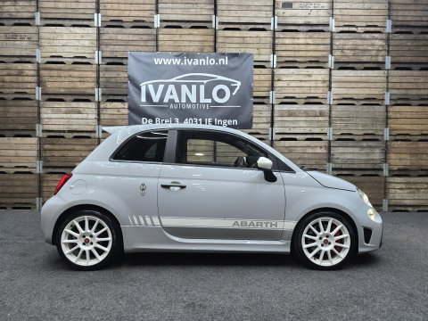 Fiat 500 1.4 T-Jet Abarth Competizione Esseessee 70th Anniversary Carbon 180PK!