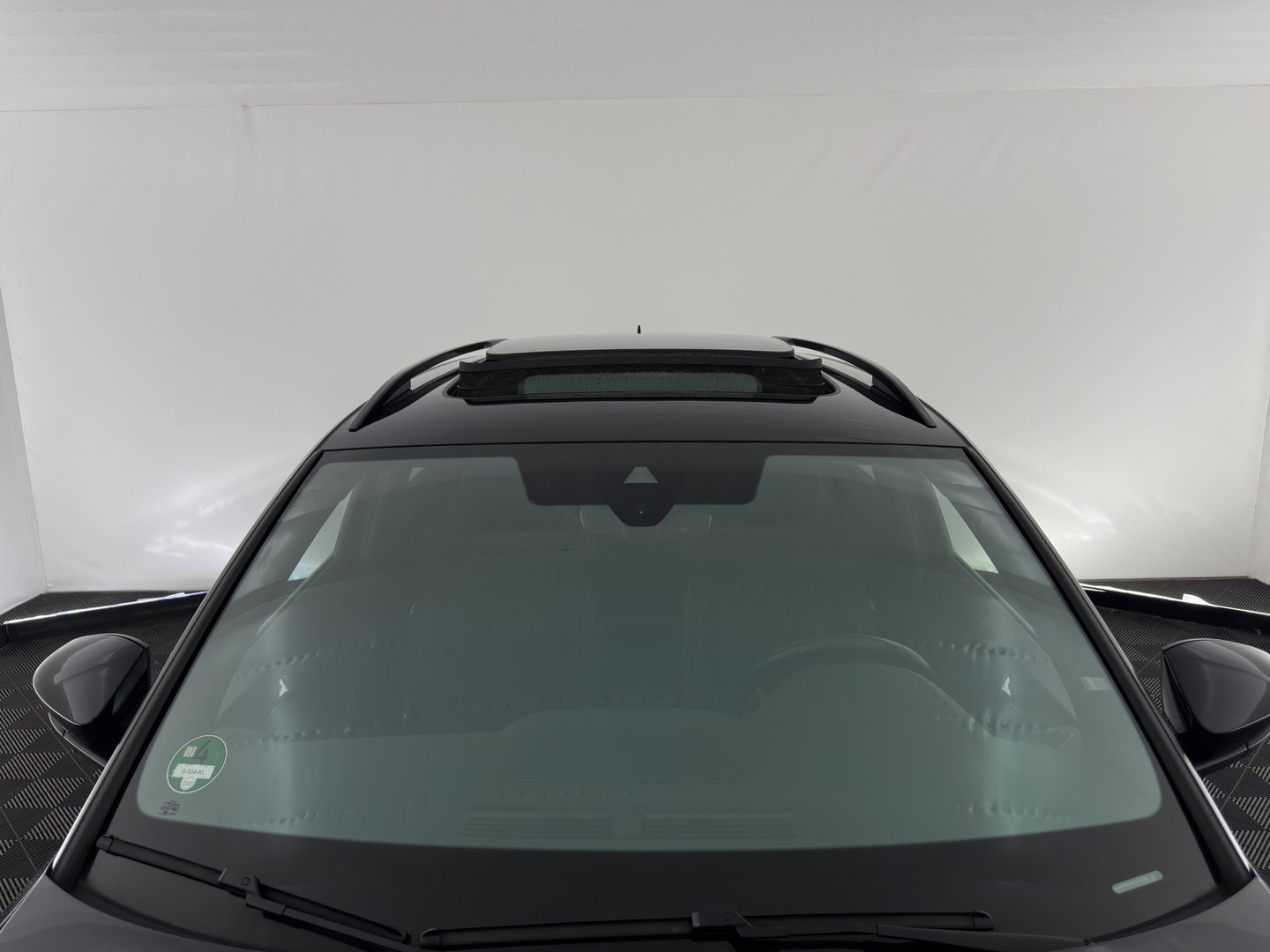 Škoda Karoq 1.5 TSI ACT Sportline Business (INCL-BTW) Aut. *PANO | DIGI-COCKPIT | FULL-LED | ADAPTIVE-CRUISE | HEATED-SPORTSEATS | TOP-VIEW |  AMBIENTLIGHT | NAVI-FULLMAP | KEYLESS | DAB+ | TOWBAR | PRIVACYGLASS | 18''ALU*