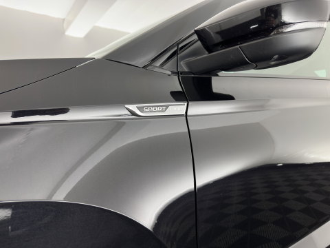 Škoda Karoq 1.5 TSI ACT Sportline Business (INCL-BTW) Aut. *PANO | DIGI-COCKPIT | FULL-LED | ADAPTIVE-CRUISE | HEATED-SPORTSEATS | TOP-VIEW |  AMBIENTLIGHT | NAVI-FULLMAP | KEYLESS | DAB+ | TOWBAR | PRIVACYGLASS | 18''ALU*