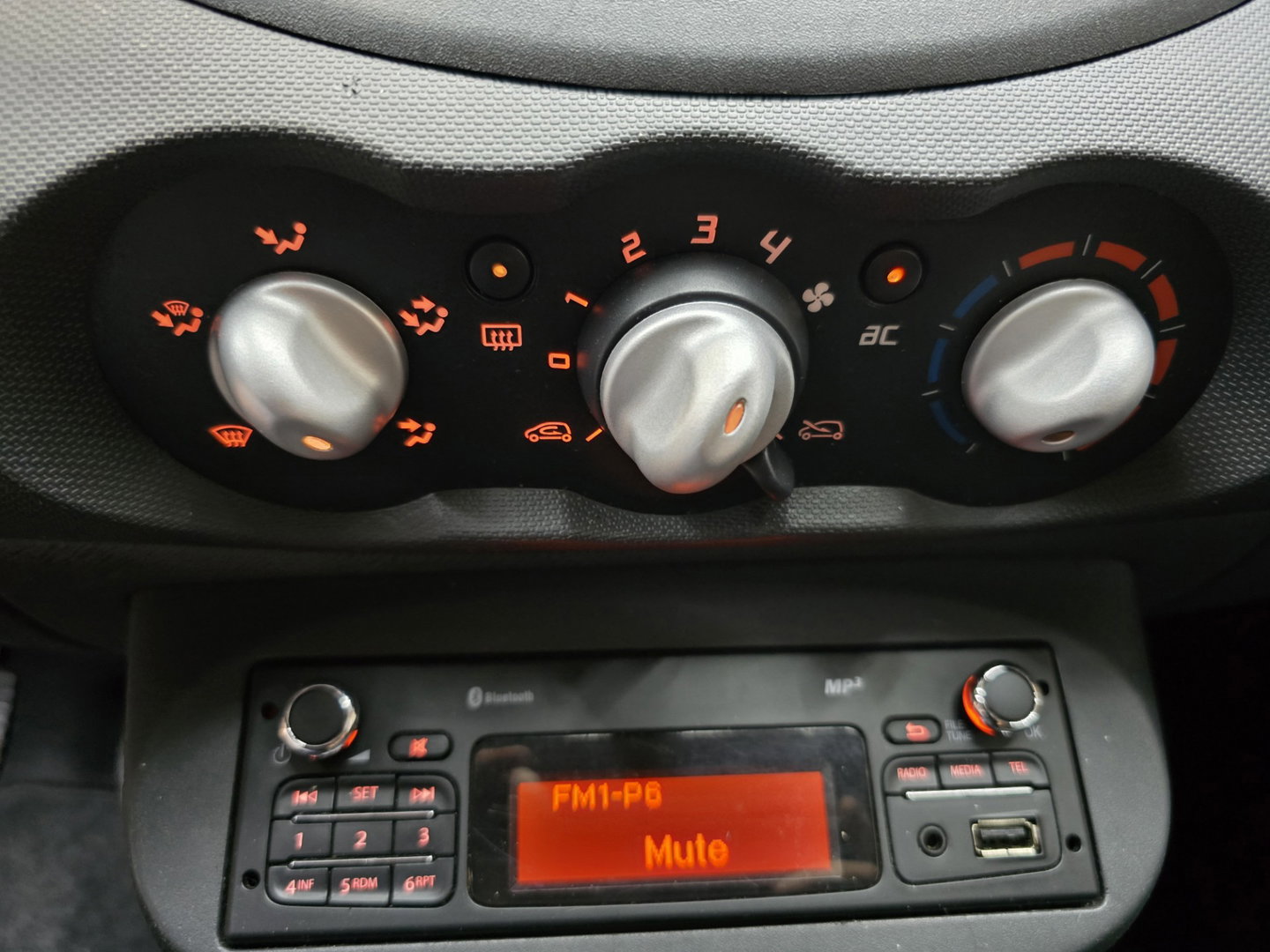 Renault Twingo 1.2 16V Collection Airconditioning Cruisecontrole electrische ramen LM