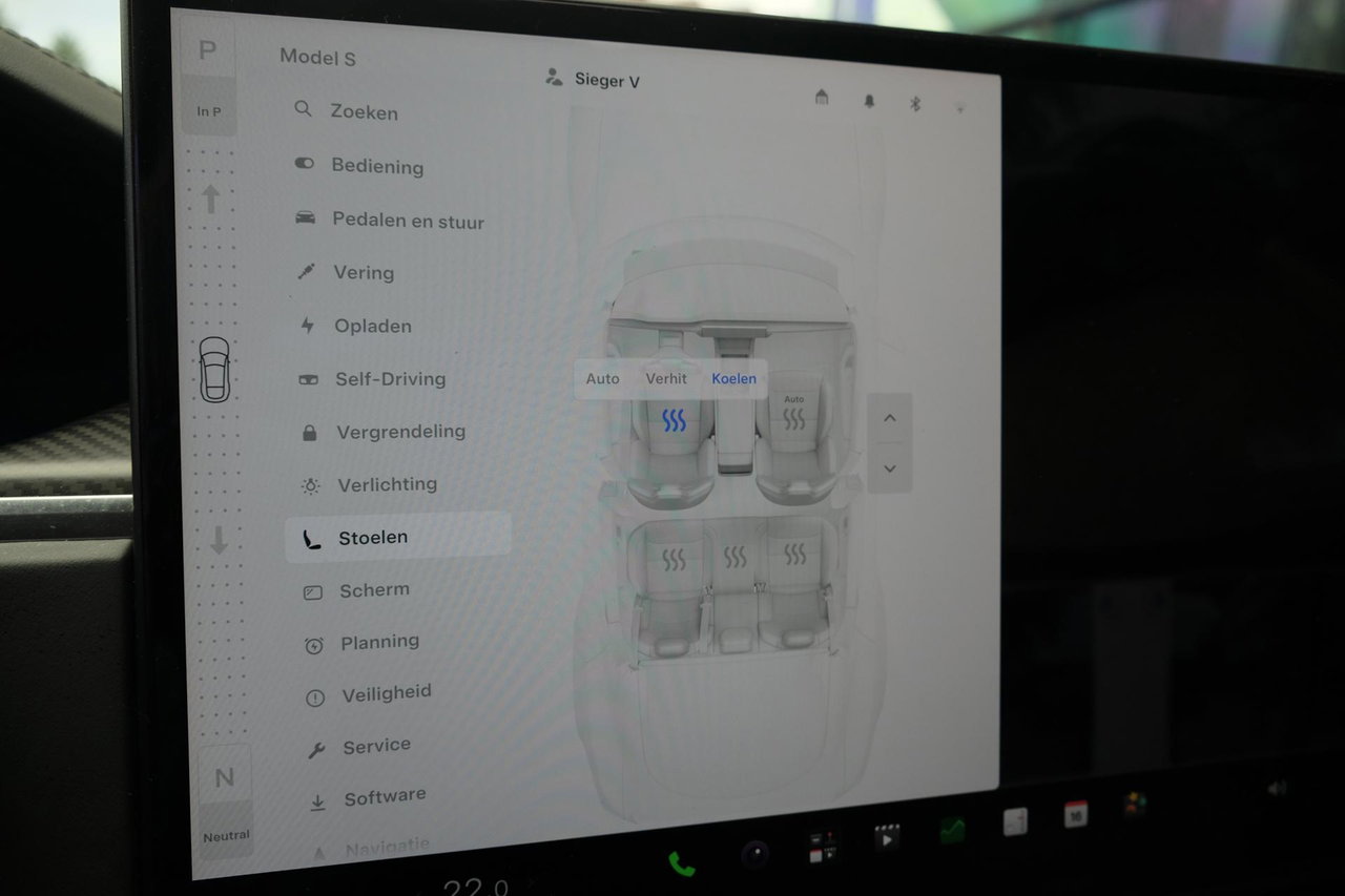 Tesla Model S