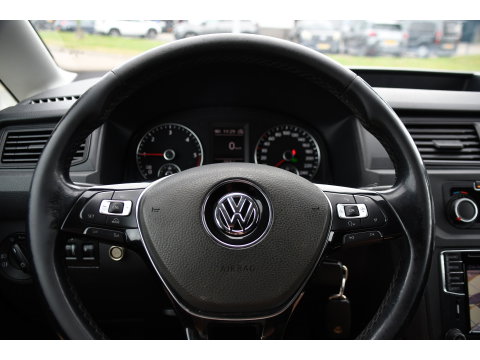 Volkswagen Caddy 2.0 TDI L2H1 Maxi Highline Cruise, Leder, LED,  Automaat, multimedia, 150pk, NAVI, Trekhaak, Sensoren, Voorruit verwarming, Uniek!