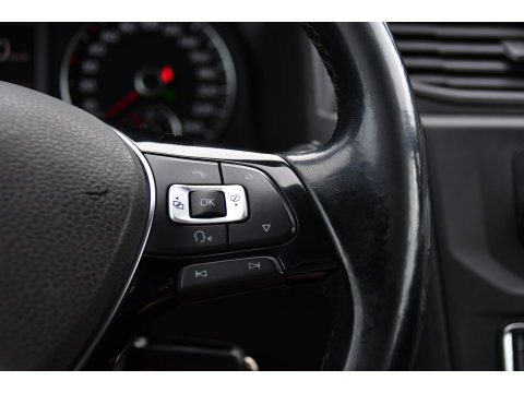 Volkswagen Caddy 2.0 TDI L2H1 Maxi Highline Cruise, Leder, LED,  Automaat, multimedia, 150pk, NAVI, Trekhaak, Sensoren, Voorruit verwarming, Uniek!