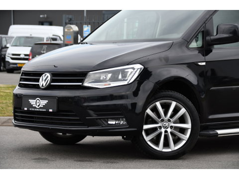 Volkswagen Caddy 2.0 TDI L2H1 Maxi Highline Cruise, Leder, LED,  Automaat, multimedia, 150pk, NAVI, Trekhaak, Sensoren, Voorruit verwarming, Uniek!