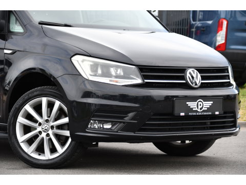 Volkswagen Caddy 2.0 TDI L2H1 Maxi Highline Cruise, Leder, LED,  Automaat, multimedia, 150pk, NAVI, Trekhaak, Sensoren, Voorruit verwarming, Uniek!