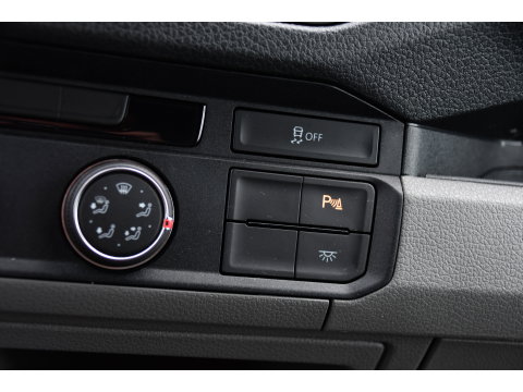 Volkswagen Crafter 35 2.0 TDI L3H3 PB Edition Camera, Cruise, Carplay, LED, 177pk, Automaat, Multimedia, Standkachel, Sensoren, Uniek!