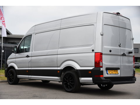 Volkswagen Crafter 35 2.0 TDI L3H3 PB Edition Camera, Cruise, Carplay, LED, 177pk, Automaat, Multimedia, Standkachel, Sensoren, Uniek!