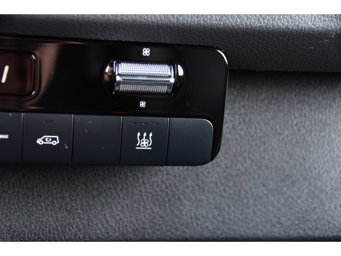 Mercedes-Benz Sprinter 319 V6 3.0 CDI L2H1 Black Edition FULL OTPIONS! Adaptieve Cruise, 360 Camera, Carplay, Leder, LED, 10,5'' Mbux, Trekhaak, 190pk, Automaat, Uniek!