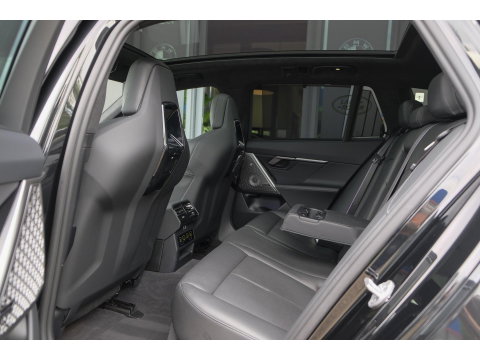 BMW M5 Touring V8 727pk Hybrid Panoramadak Keramisch Full carbon pack *BTW* NLauto VOL VOL VOL!!!