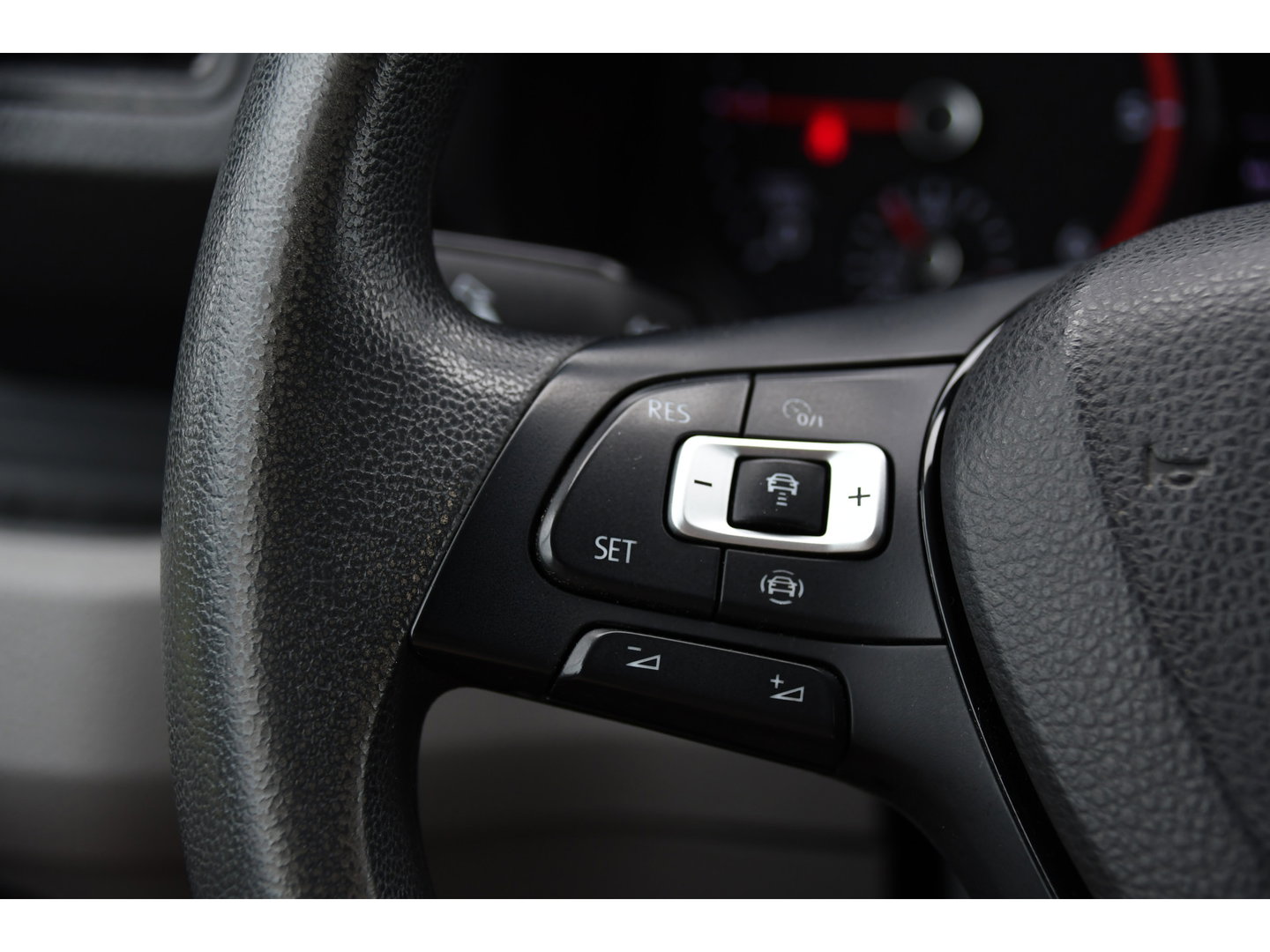 MAN TGE 3.180 35 2.0L5H3 Black Edition Camera, Adaptieve Cruise, Carplay, LED, Multimedia, 177pk, Automaat, Sensoren, Leder, Geveerde stoel, Trekhaak, Uniek!