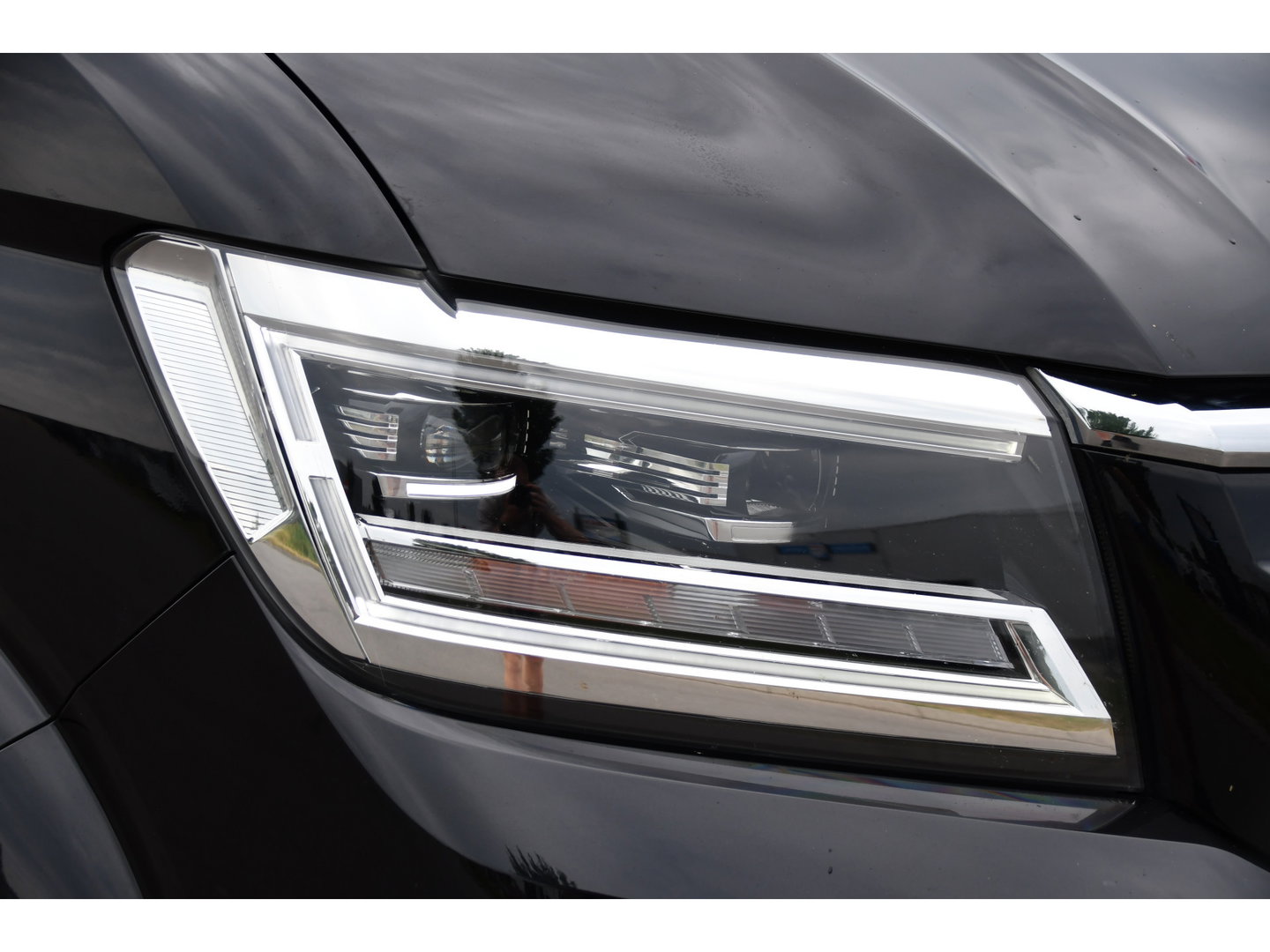 MAN TGE 3.180 35 2.0L5H3 Black Edition Camera, Adaptieve Cruise, Carplay, LED, Multimedia, 177pk, Automaat, Sensoren, Leder, Geveerde stoel, Trekhaak, Uniek!