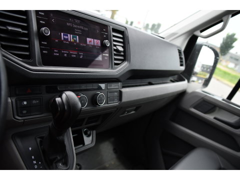 MAN TGE 3.180 35 2.0L5H3 Black Edition Camera, Adaptieve Cruise, Carplay, LED, Multimedia, 177pk, Automaat, Sensoren, Leder, Geveerde stoel, Trekhaak, Uniek!