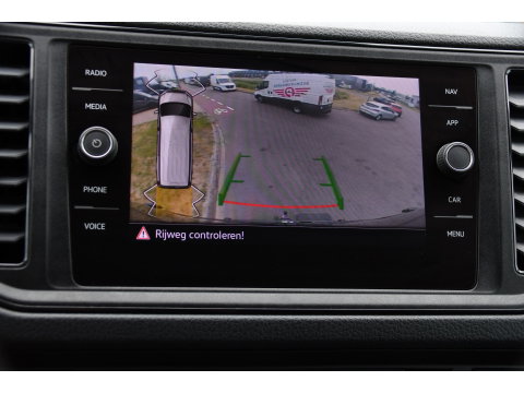 MAN TGE 3.180 35 2.0L5H3 Black Edition Camera, Adaptieve Cruise, Carplay, LED, Multimedia, 177pk, Automaat, Sensoren, Leder, Geveerde stoel, Trekhaak, Uniek!