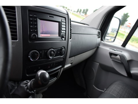 Mercedes-Benz Sprinter 316 2.2 CDI L1H1 Black Edition Camera, Cruise, 2800kg trekhaak, 164pk, Geveerde Stoel, Multimedia, 3 Zits, Uniek!