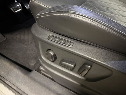 Škoda Kodiaq 1.5 TSI Sportline Pano Canton 7 Pers Trekhaak