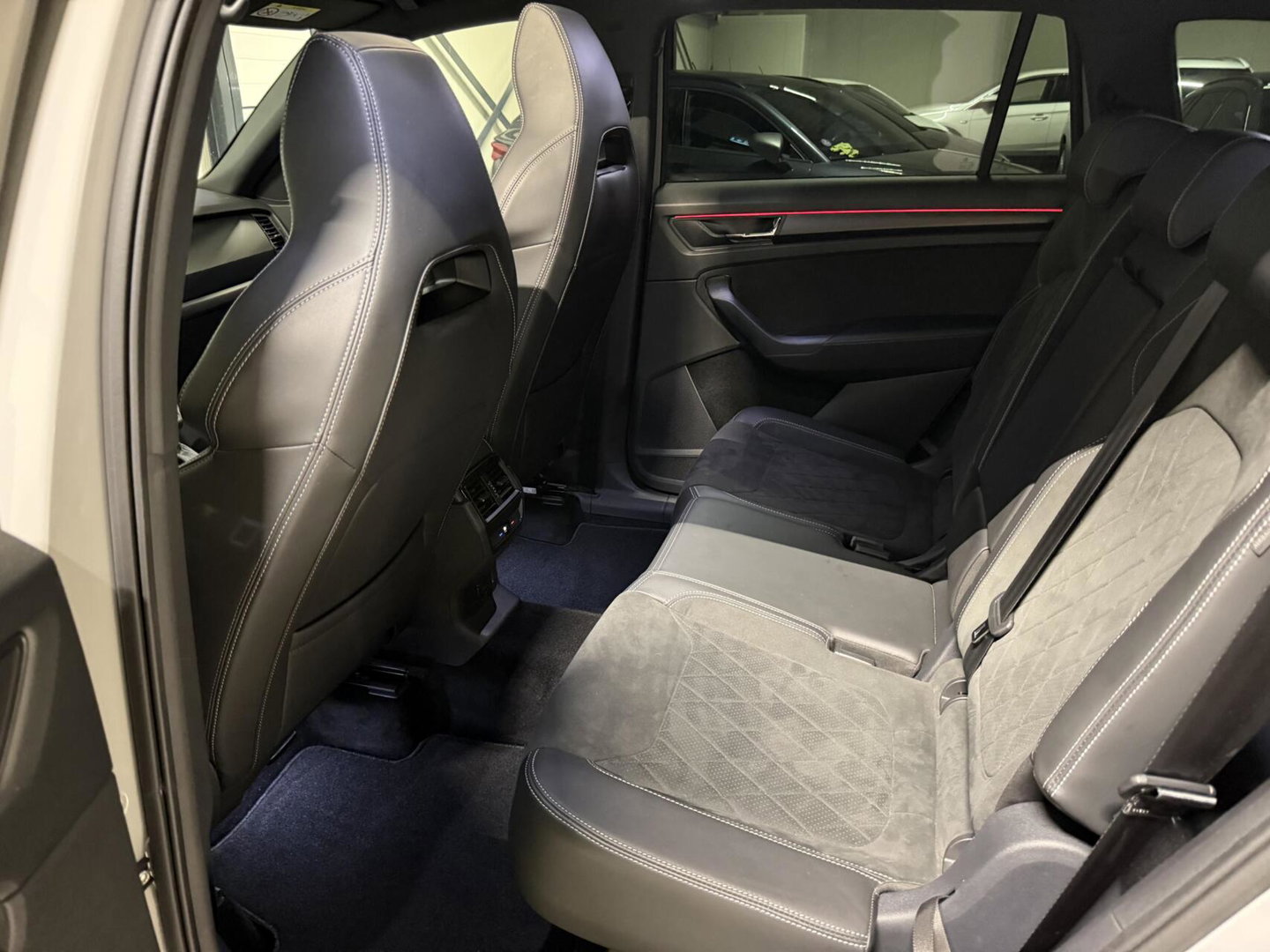 Škoda Kodiaq 1.5 TSI Sportline Pano Canton 7 Pers Trekhaak