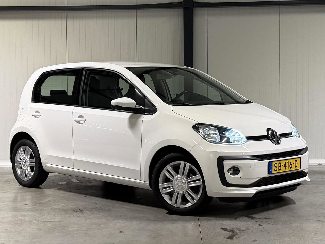 Volkswagen up!