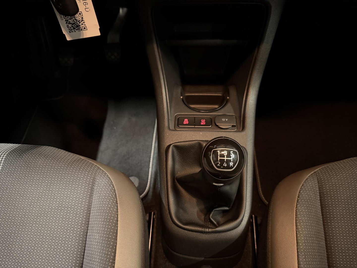 Volkswagen up! 1.0 BMT high up Airco Cruise Parkeersensoren