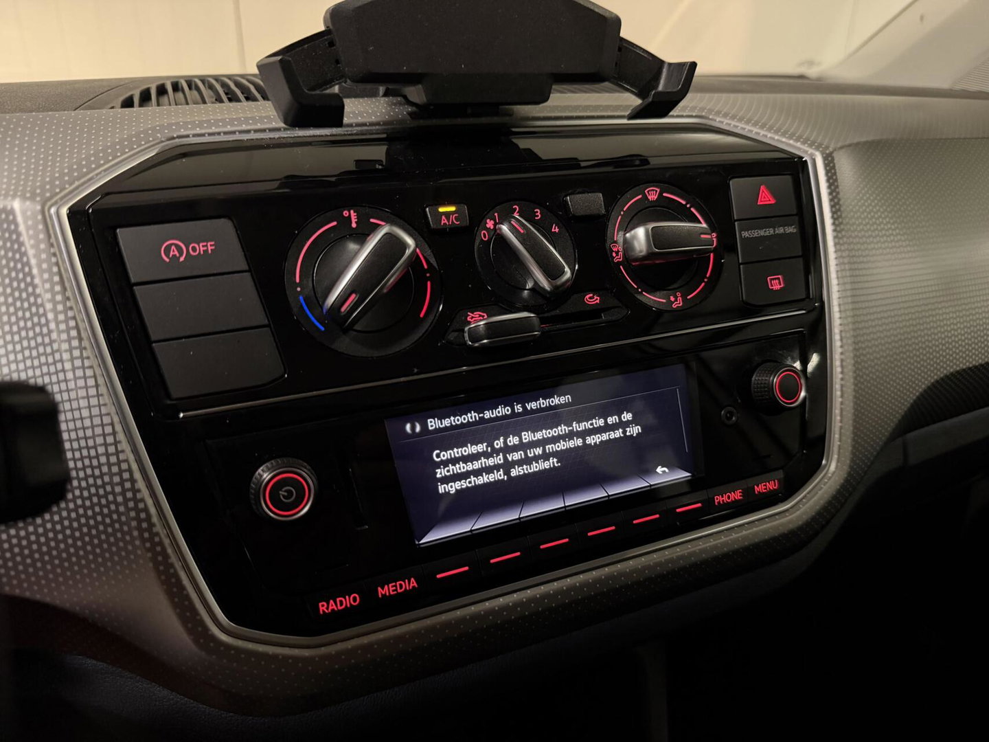Volkswagen up! 1.0 BMT high up Airco Cruise Parkeersensoren