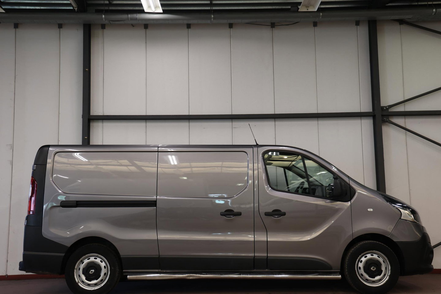 Renault Trafic 1.6 dCi T29 L2H1 LANG AIRCO TREKHAAK