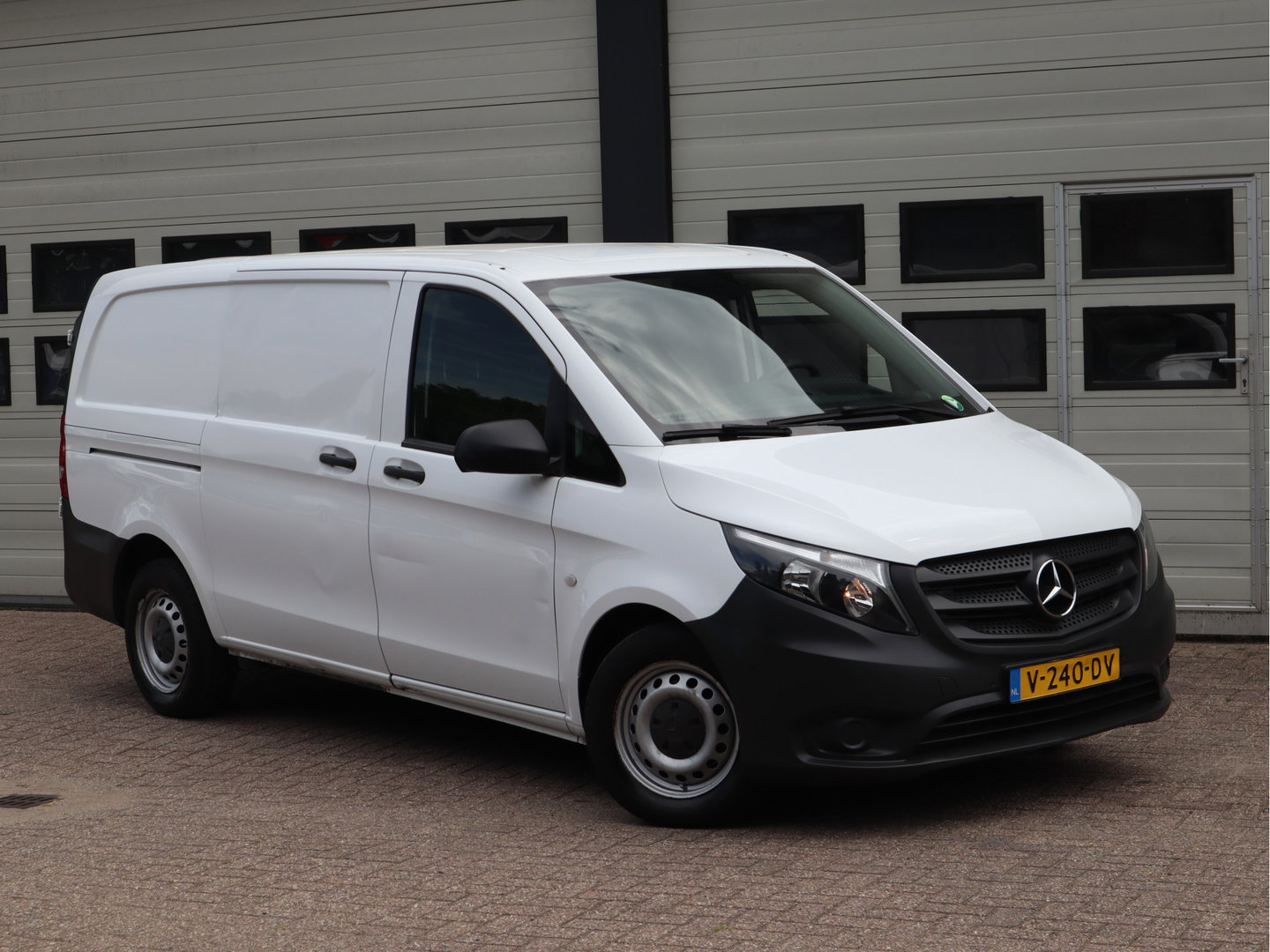 Mercedes-Benz Vito 114 CDI Automaat Euro 6 - L2 Lang - Airco - Camera